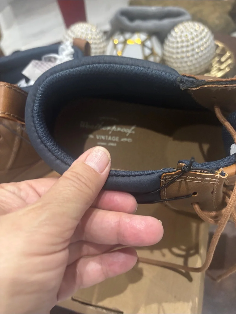 Weatherproof Tan Brown Chukka Lace-Up Boots